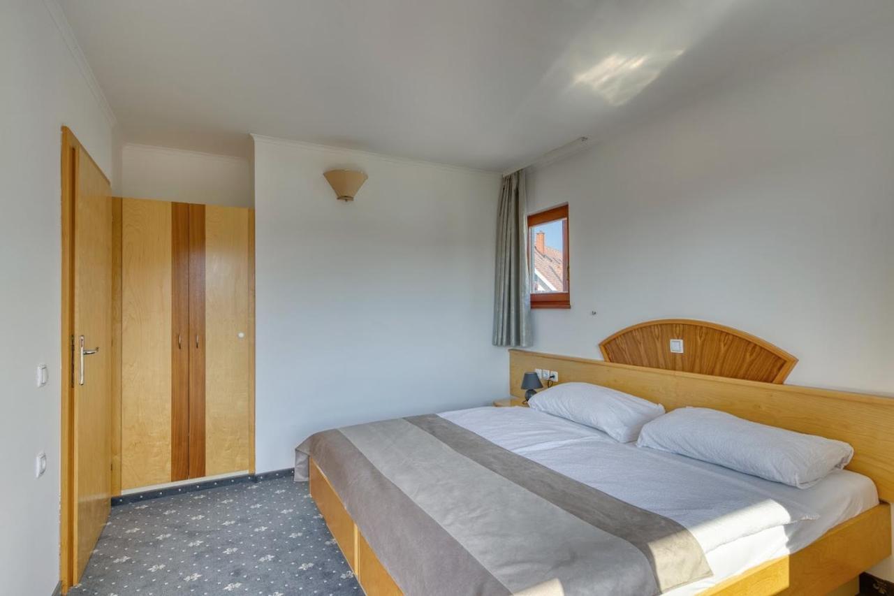 Garni Hotel Zvon Зрече Екстер'єр фото