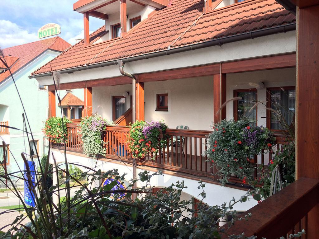 Garni Hotel Zvon Зрече Екстер'єр фото