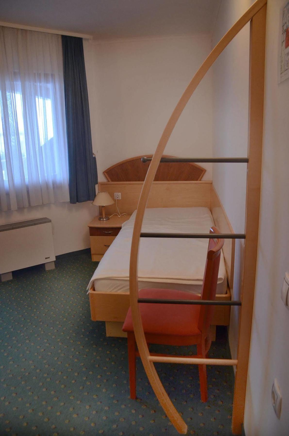 Garni Hotel Zvon Зрече Екстер'єр фото