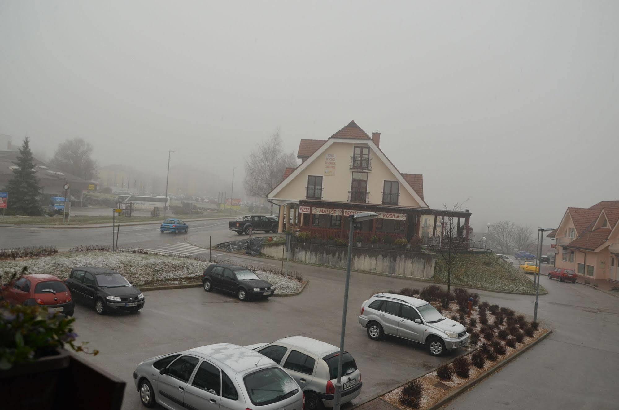 Garni Hotel Zvon Зрече Екстер'єр фото